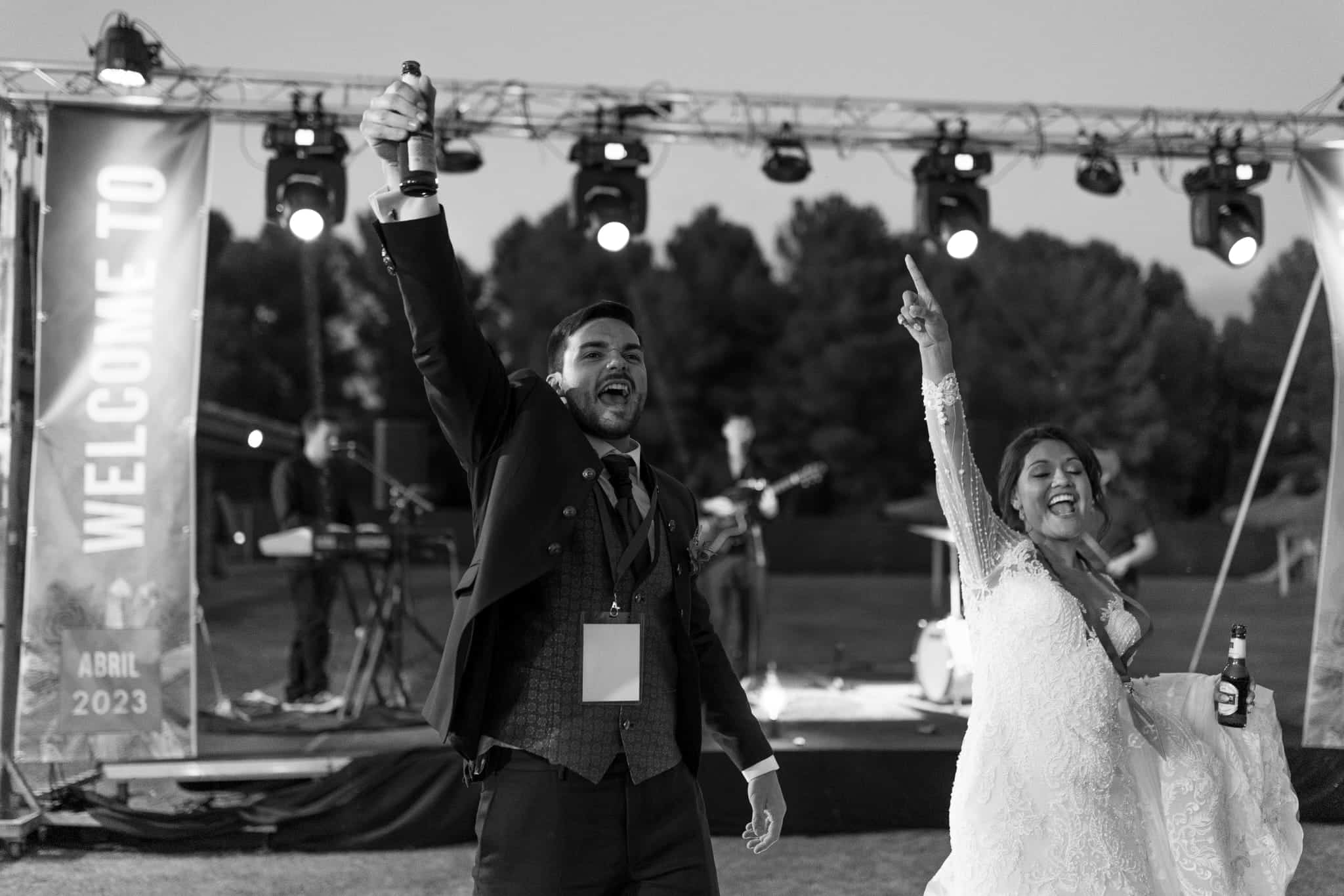 novios entrando en su boda al ritmo de privilegsound